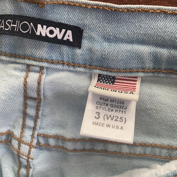 🔴SOLD🔴FashionNova Beach Bum jeans - Picture 5 of 7